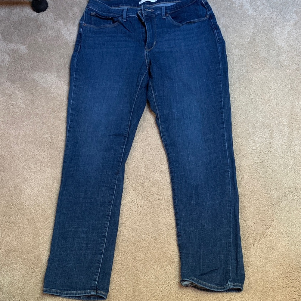 Levi's Women's Dark Blue Straight Leg Jeans